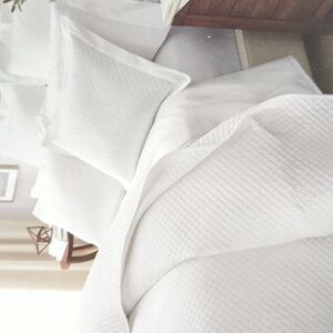 Luxurious Quilted Royal Blue Coverlet (2)